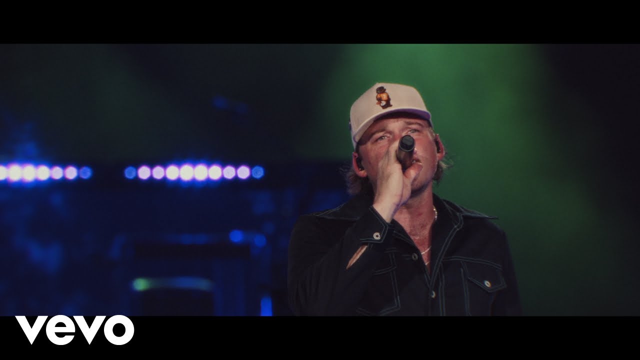 Morgan Wallen - Love Somebody (Live from Neyland Stadium)