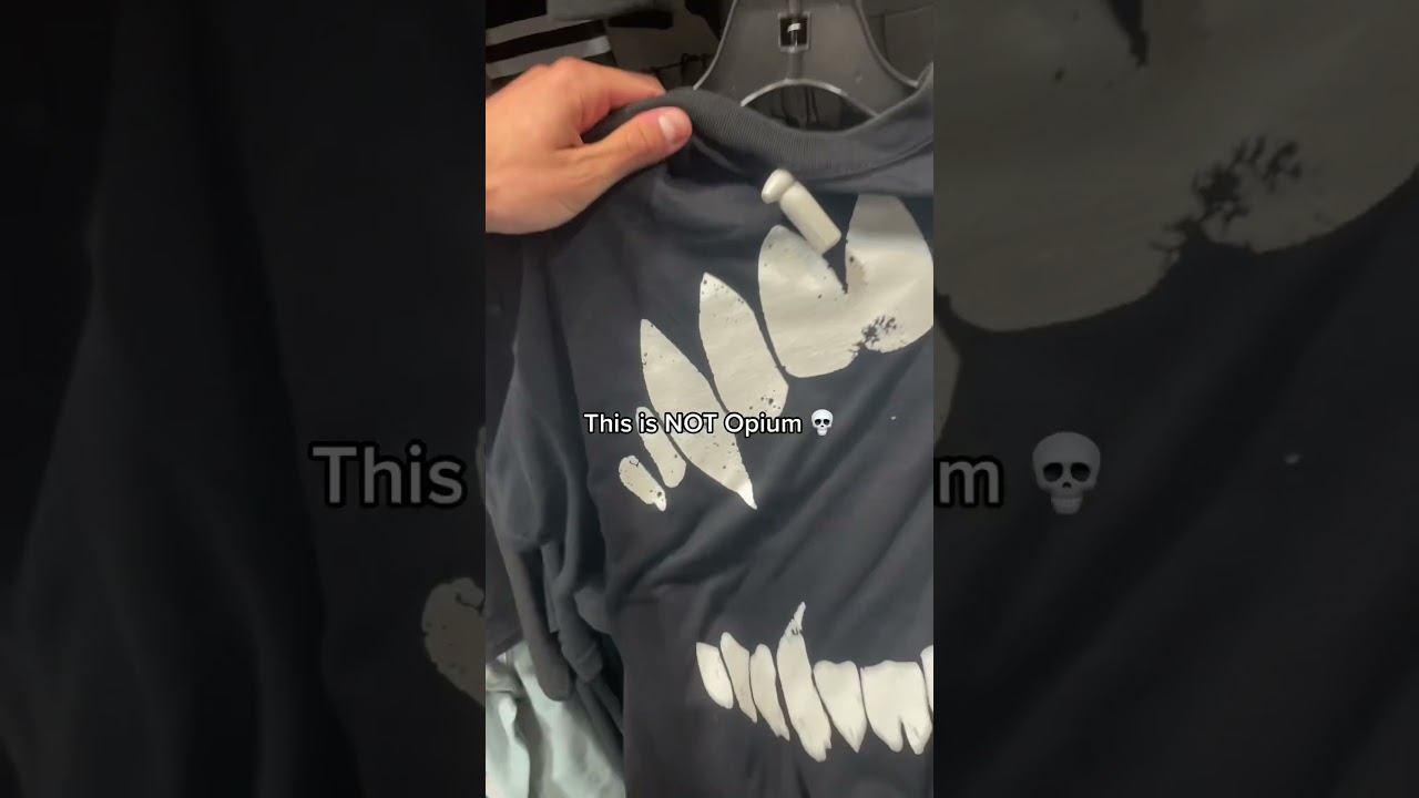 THEY SELLING FAKE KEN CARSON MERCH #playboicarti #kencarson #playboicarti #rap #funny