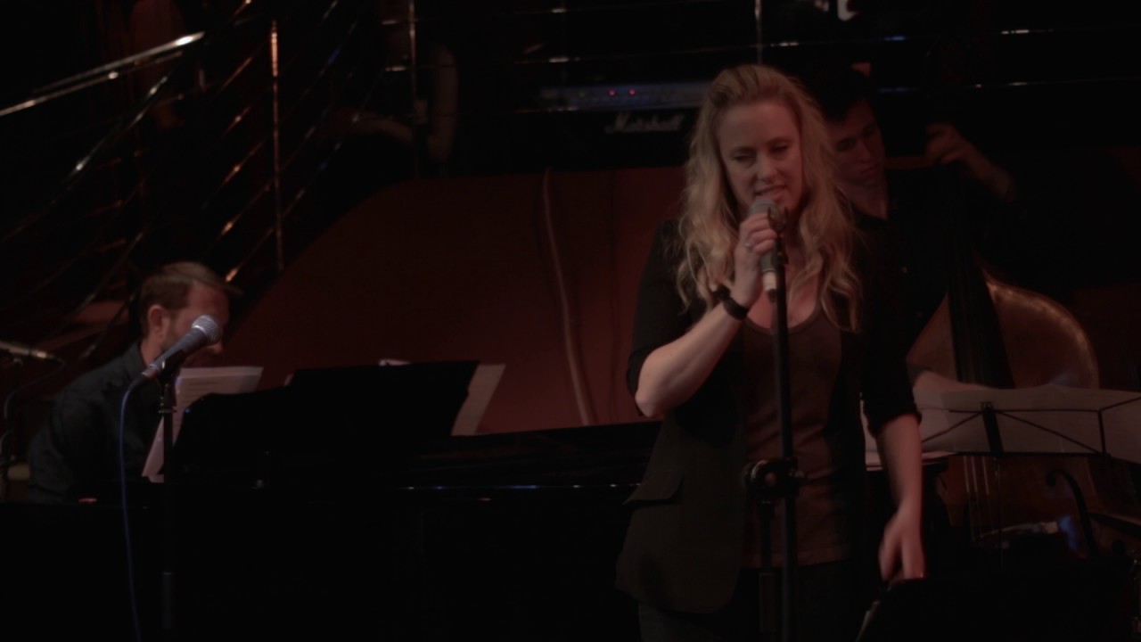 Emily Lynne sings "Say Goodbye"